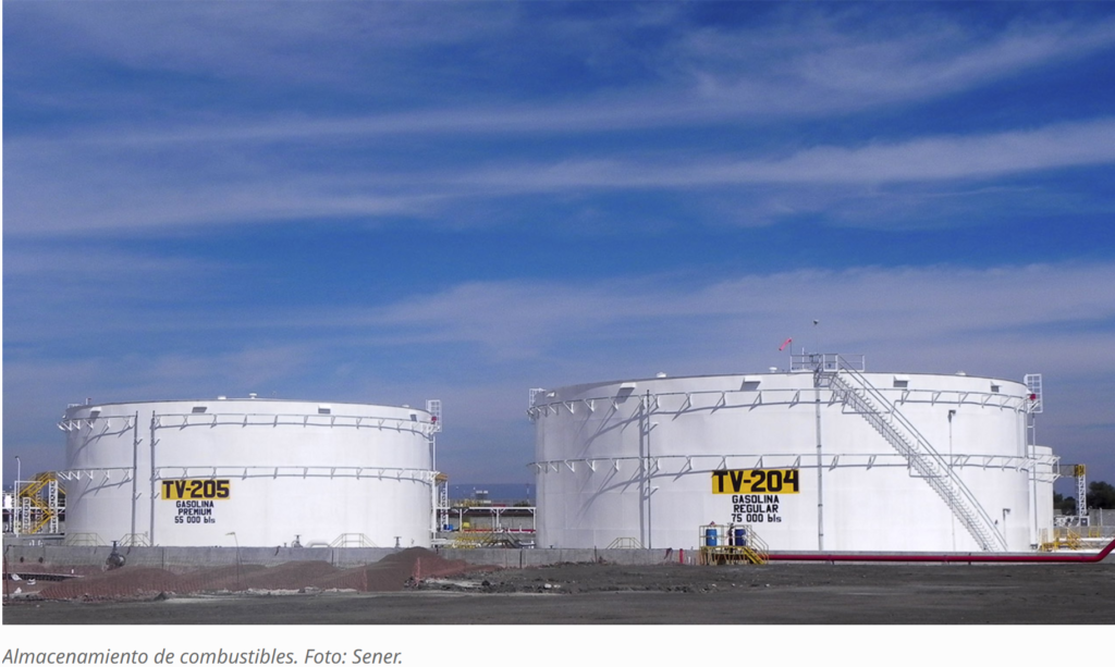 Pemex busca amparo contra política de almacenamiento de combustibles