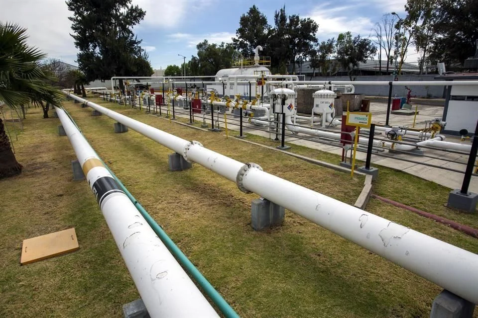 Endurece CRE regulación para control de combustibles – Reforma