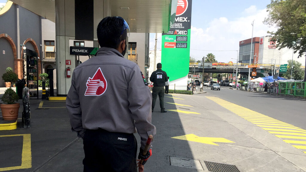 Prevén maratón de permisos de la CRE para gasolineras al cierre de 2022 – Forbes