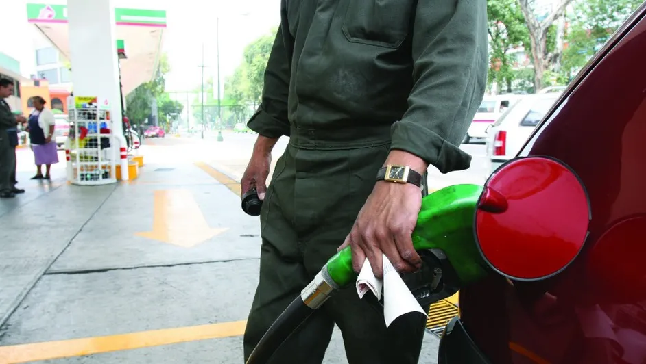 CRE aprueba 30 nuevos permisos para estaciones de servicio – MILENIO