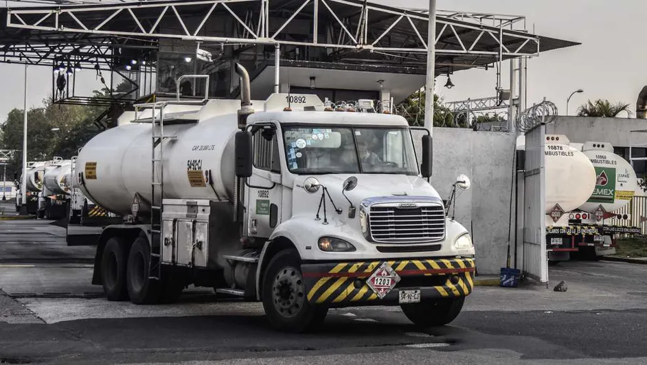 Se alcanzan los 727 registros de autoconsumos de combustibles en México – MILENIO